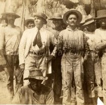 Page_33_1 Men #2 well 1913 Venezuela